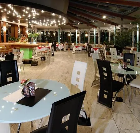 Hotel Dukla 4*