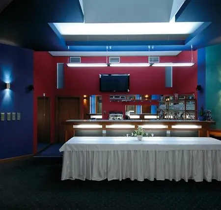 杜克拉酒店